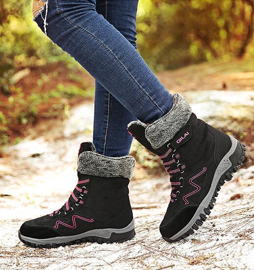 Autumn and winter Travel boots